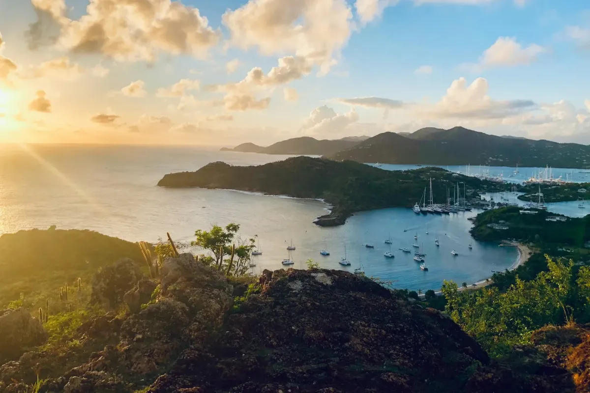 Antigua & Barbuda, Lesser Antilles