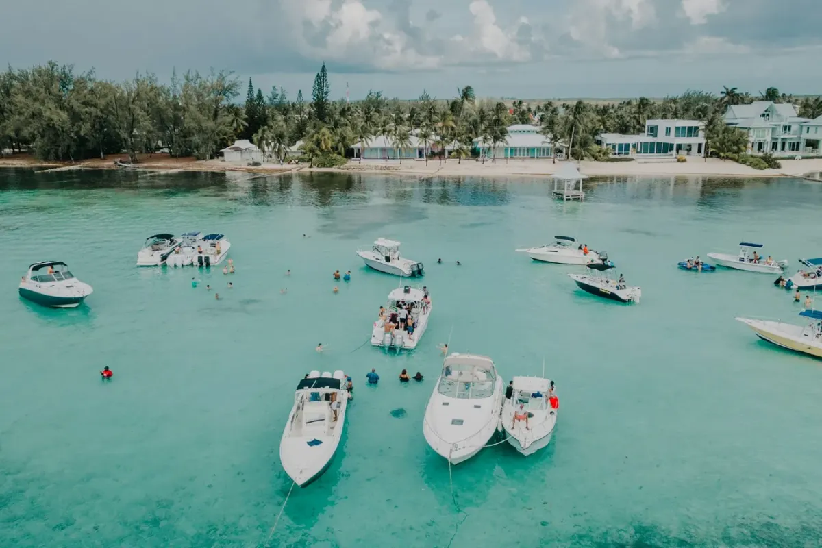Cayman Islands, Greater Antilles
